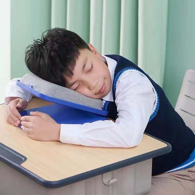 午睡枕头趴着睡觉神器儿童教室办公室趴睡
