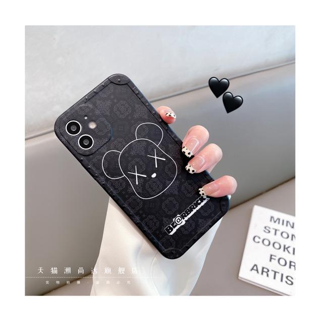 潮尚达 iPhoneX-12系列 潮牌KAWS暴力熊手机壳