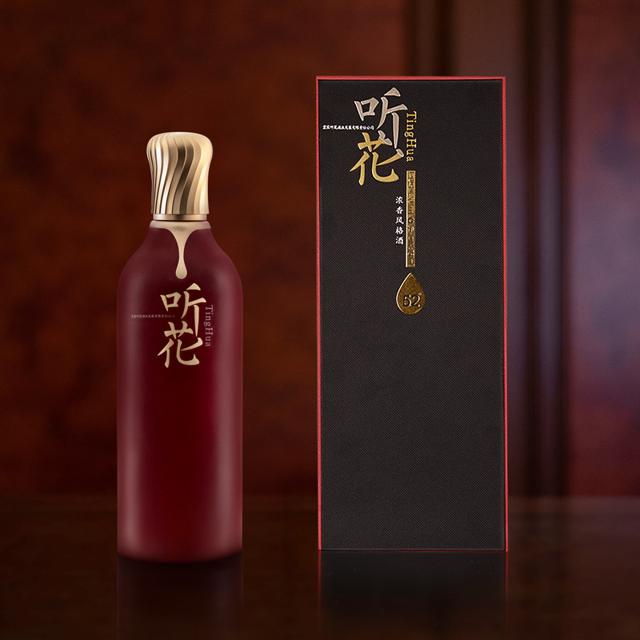 新品发售：听花 浓香精品 52度 浓香型白酒 750ml 附赠鉴赏酒具一套