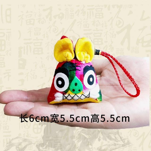 聚厚缘礼品 手工小号布老虎 虎年吉祥物挂件