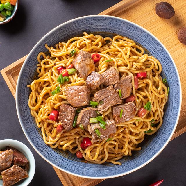 泡着吃 正宗武汉风味牛肉热干面